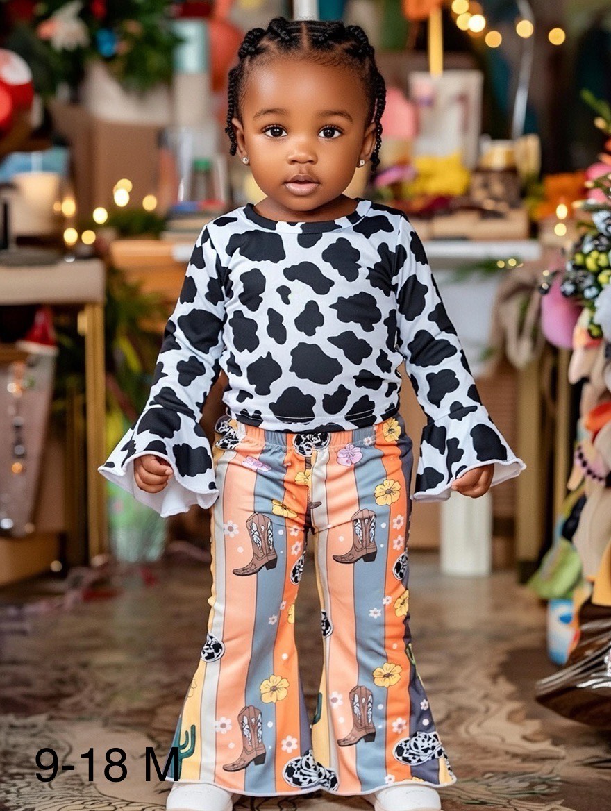 Little Moo Dreamer Two Piece Set
